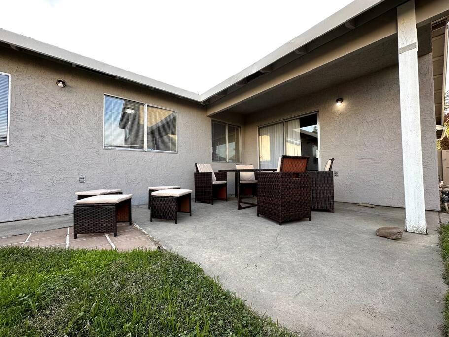 Comfortable House W/ Wi-Fi/Tv - Turlock,Ca 외부 사진